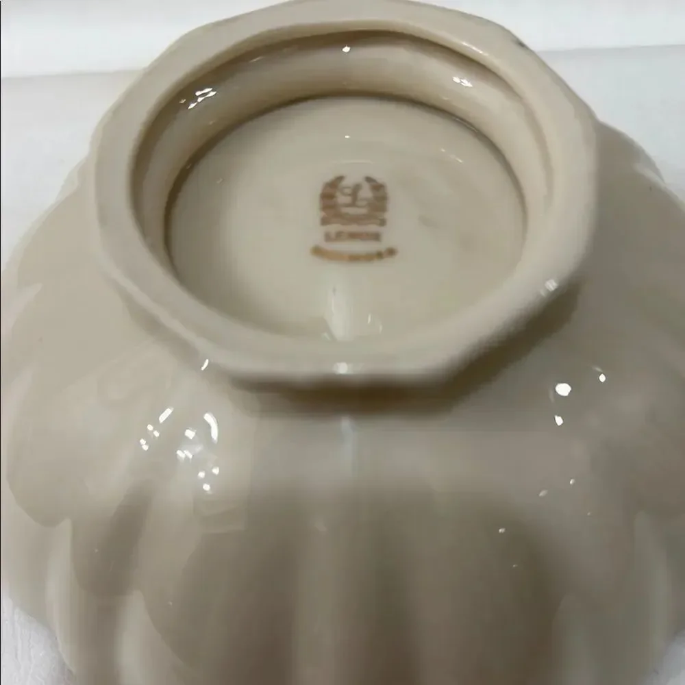 Lenox Cream Silver Serveware Bowl Scalloped Edges Silver Trimmed Vintage Dining